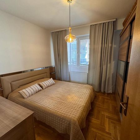 Big Spacious Apartment In Pej Center With Wi-Fi Печ Екстер'єр фото