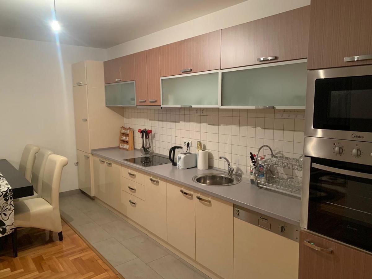 Big Spacious Apartment In Pej Center With Wi-Fi Печ Екстер'єр фото